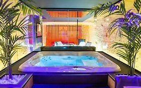 OMIRA - Nuits d'exception&spa